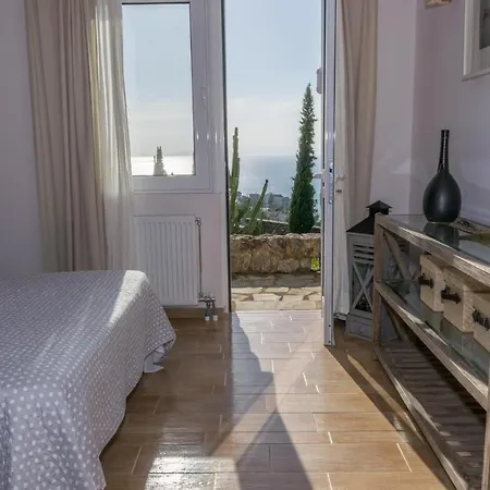 Aloe Meli Apartment *